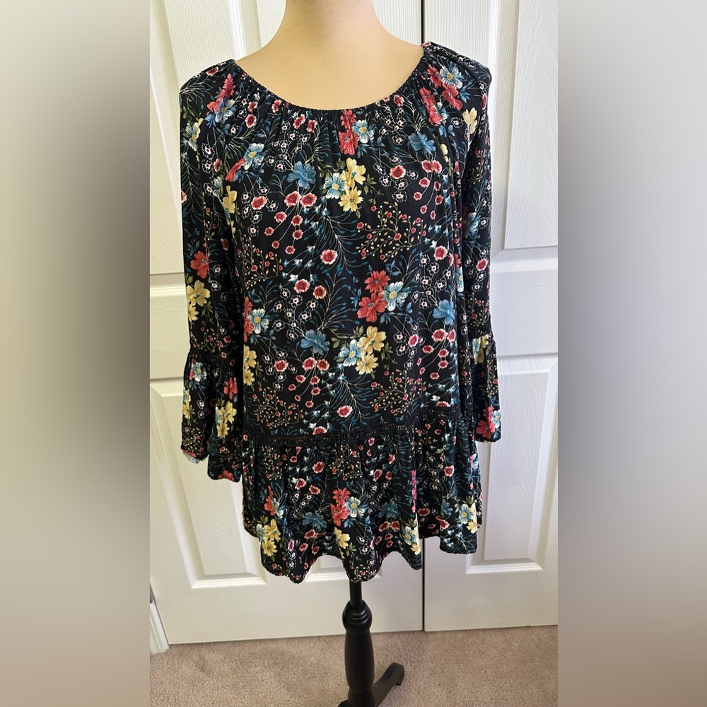 Grace Elements Floral Long Sleeve Top